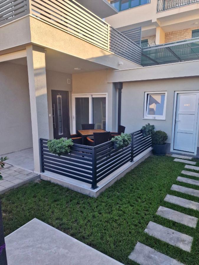 Villa Franko Baška Voda Eksteriør bilde